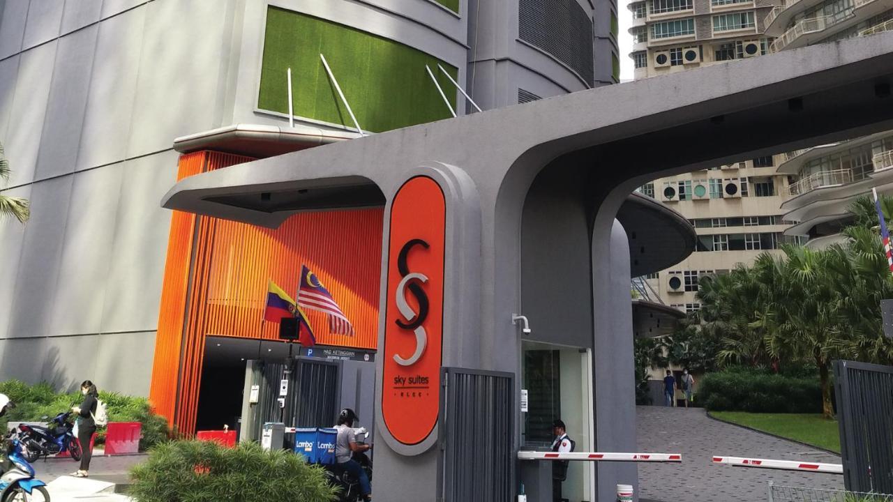 Sky Suites Klcc By Irent365 كوالالمبور المظهر الخارجي الصورة